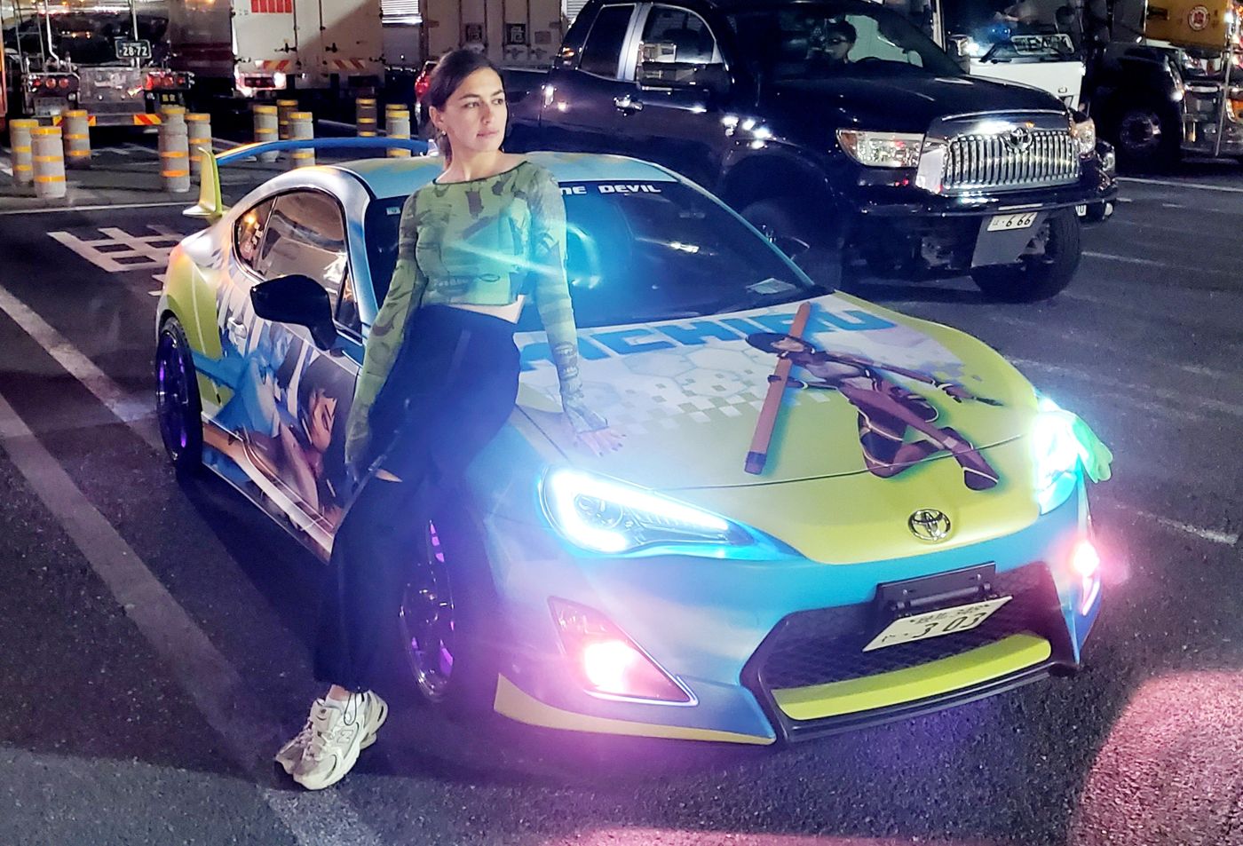 Team Open Tours itasha car